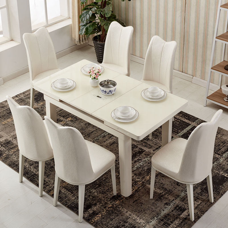 Bàn ghế ăn màu trắng phù hợp với nhiều phong cách thiết kế nội thất khác nhau