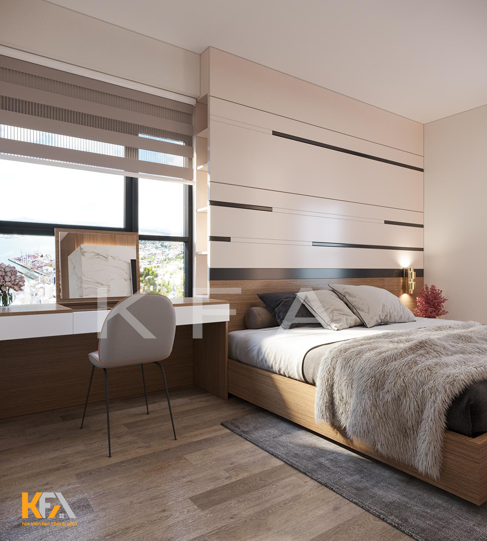 Bàn làm việc ngay cạnh cửa kính thuận tiện