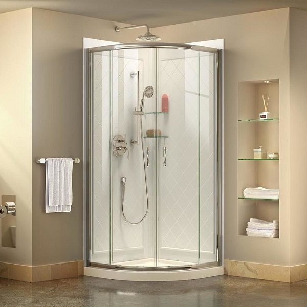 Mẫu vách kính phòng tắm vát 135 độ độc đáo và mềm mại