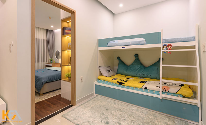 Thiết kế 2 phòng ngủ cho bố mẹ và hai bé trong hai không gian rộng rãi, riêng tư