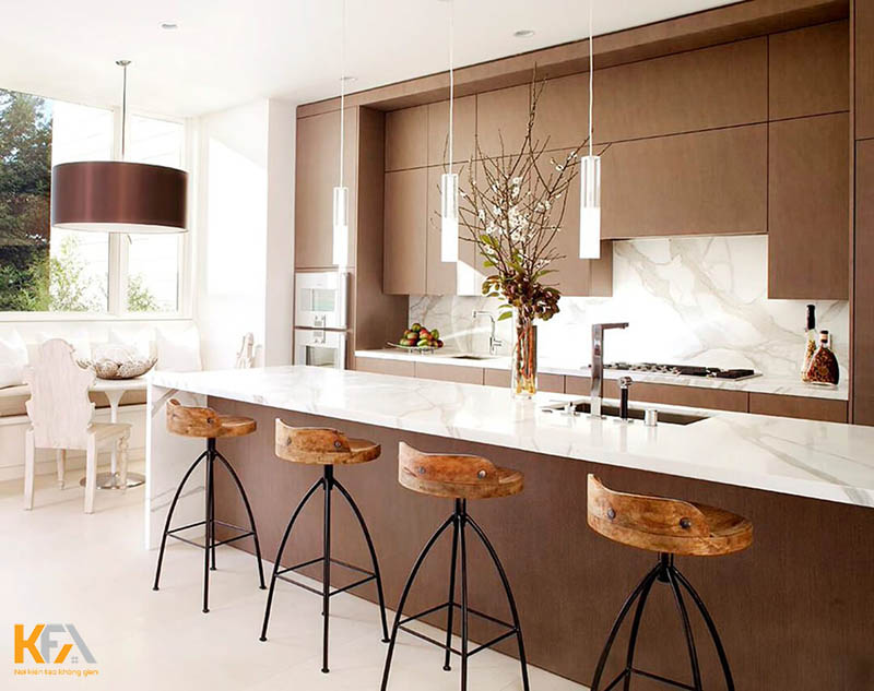 Thiết kế không gian phòng bếp kết hợp phòng khách với tone mau tráng nâu gỗ sang trọng ấn tượng