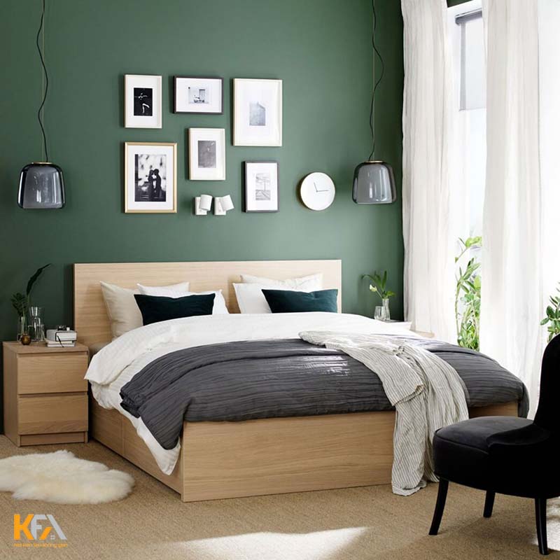 Thiết kế phòng ngủ cho nữ màu xanh lá tone đậm