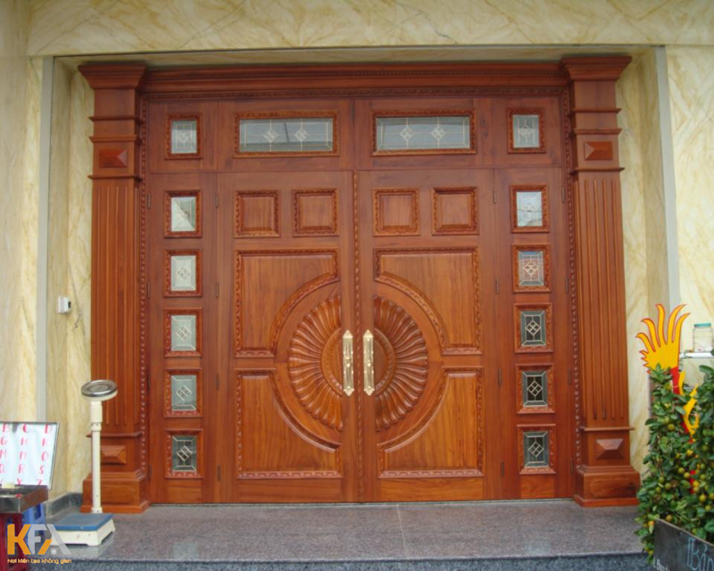 Mẫu thiết kế cửa gỗ gõ đẳng cấp