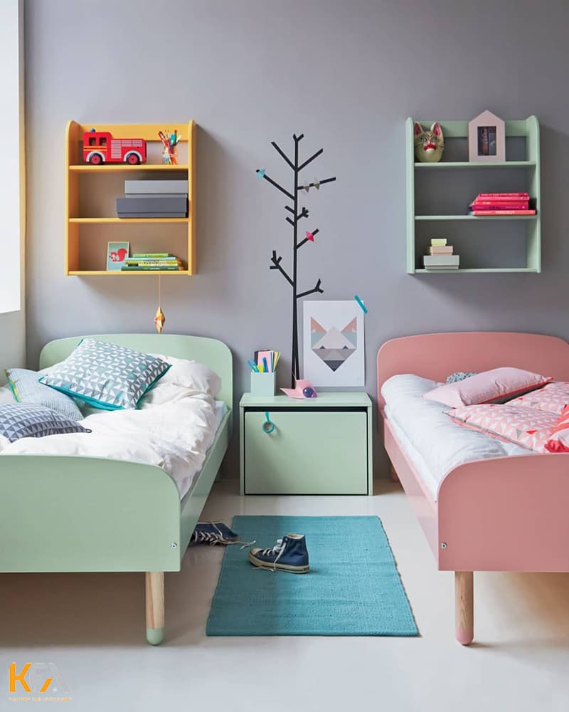 Phân chia không gian ngủ cho bé trai và bé gái bằng màu sắc giường