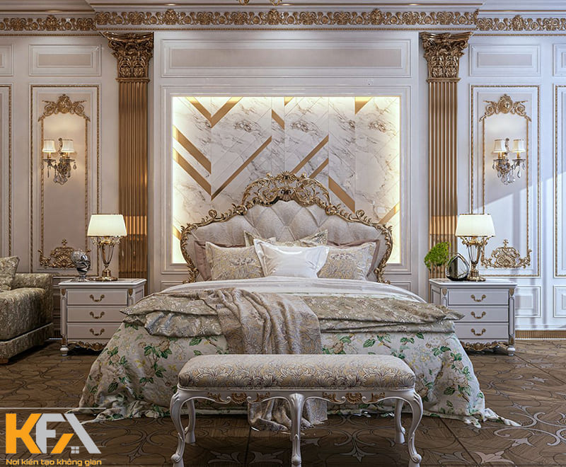 Những chiếc giường lớn với thiết kế cầu kỳ là đặc trưng của phòng ngủ cổ điển