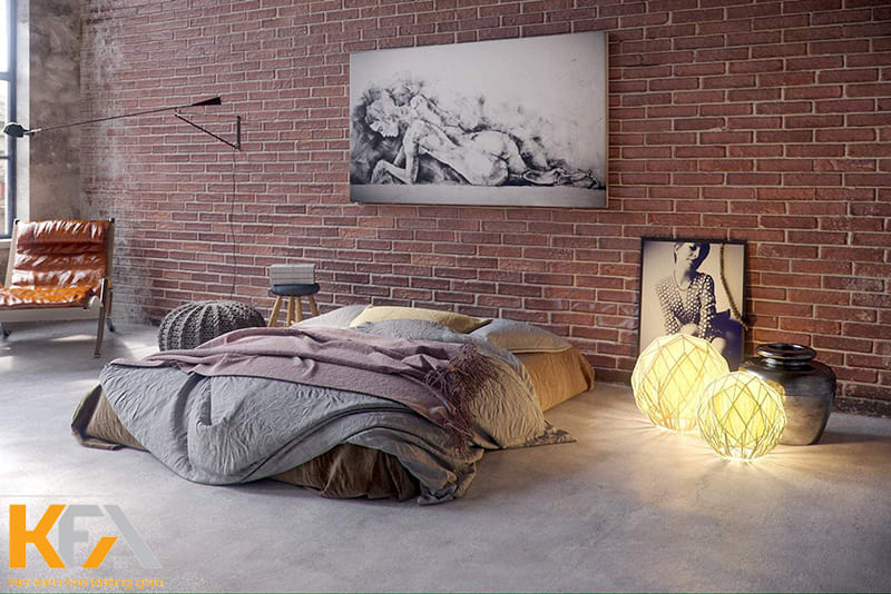 Sử dụng những bức tranh treo tường sẽ khiến cho phòng ngủ không giường của bạn đẹp và có điểm nhấn hơn