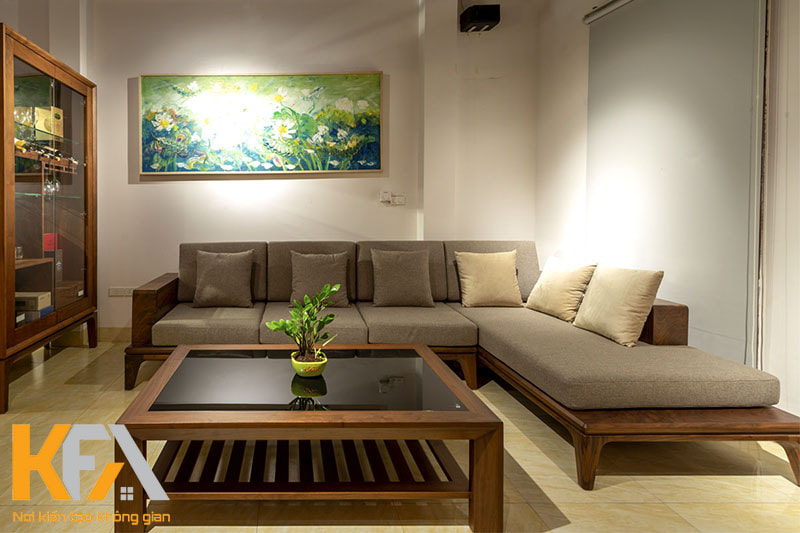 Thiết kế phòng khách nhà ống cá tính với bộ ghế sofa tone màu nổi bật