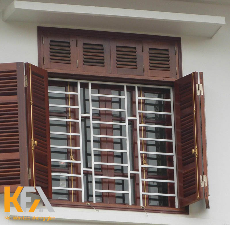 Mẫu cửa sổ 4 cánh chất liệu gỗ tự nhiên sang trọng, thiết kế kiểu dáng truyền thống